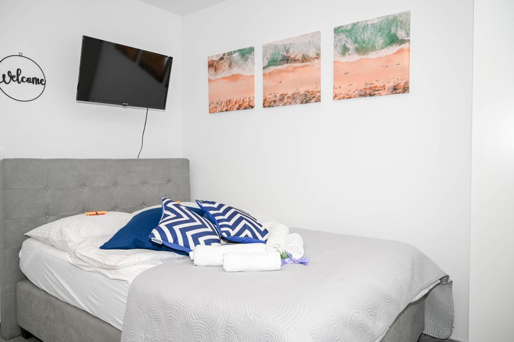 Blue Apartment With Free Parking Ljubljana Luaran gambar